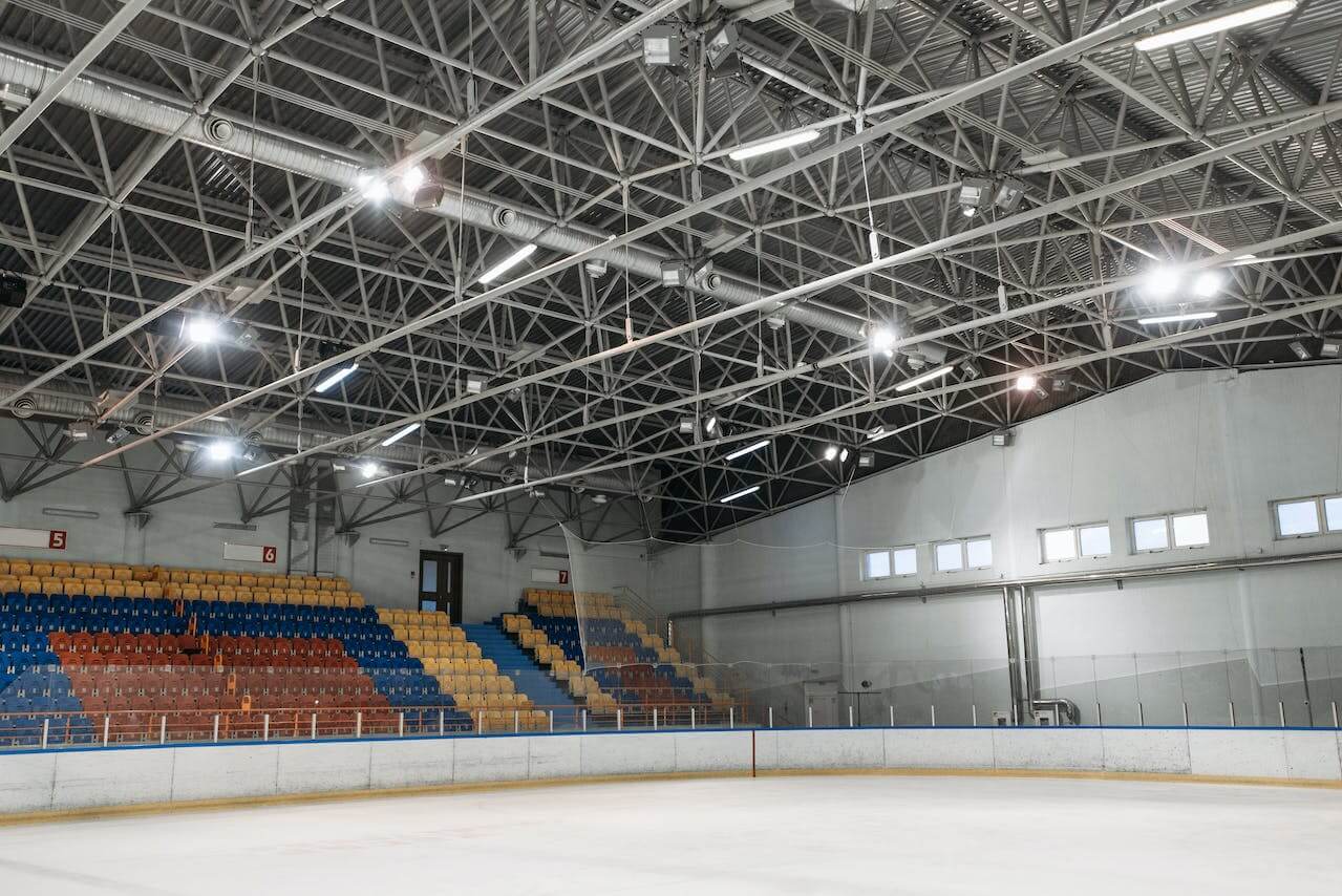 More ice rinks are needed to increase the number of figure skaters in France.